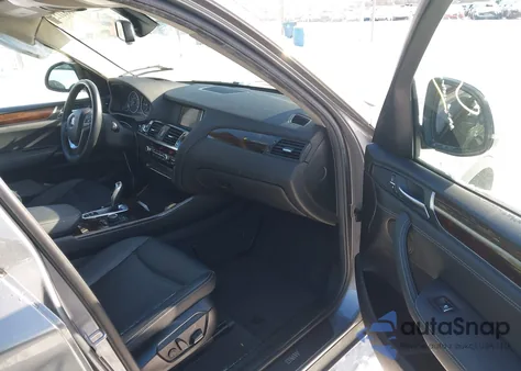 2017 BMW X3 xDrive28I z USA, uszkodzony, nr VIN 5UXWX9C31H0W75334